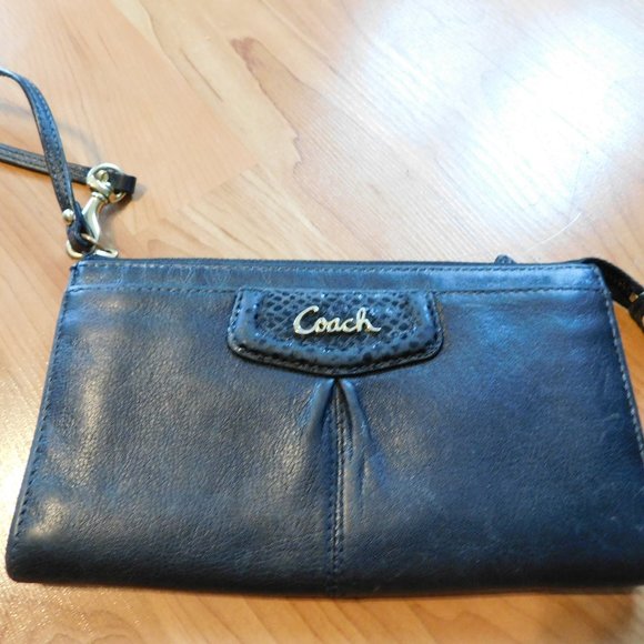 Coach Handbags - vintage coach wallet wristlet bag metal blue black gold tone